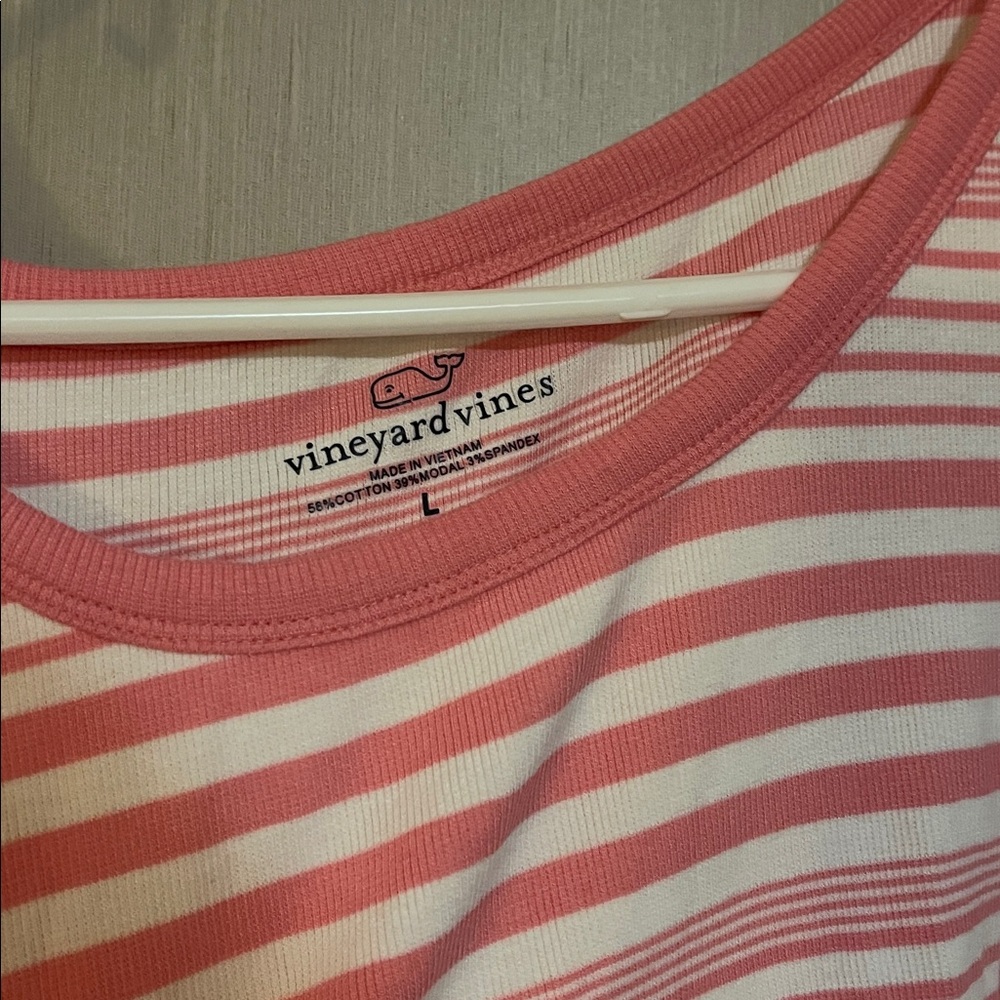 Vineyard vines large soft ribbed pink white stripped round neck tank top - Picture 2 of 3